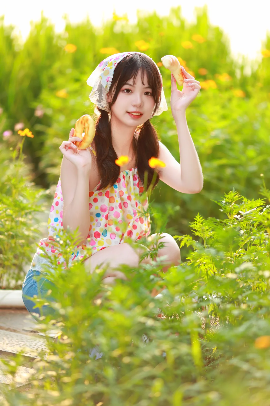 [YITUYU艺图语]2023.08.30 花丛中 暮烟色CC[56+1P/755MB]插图
