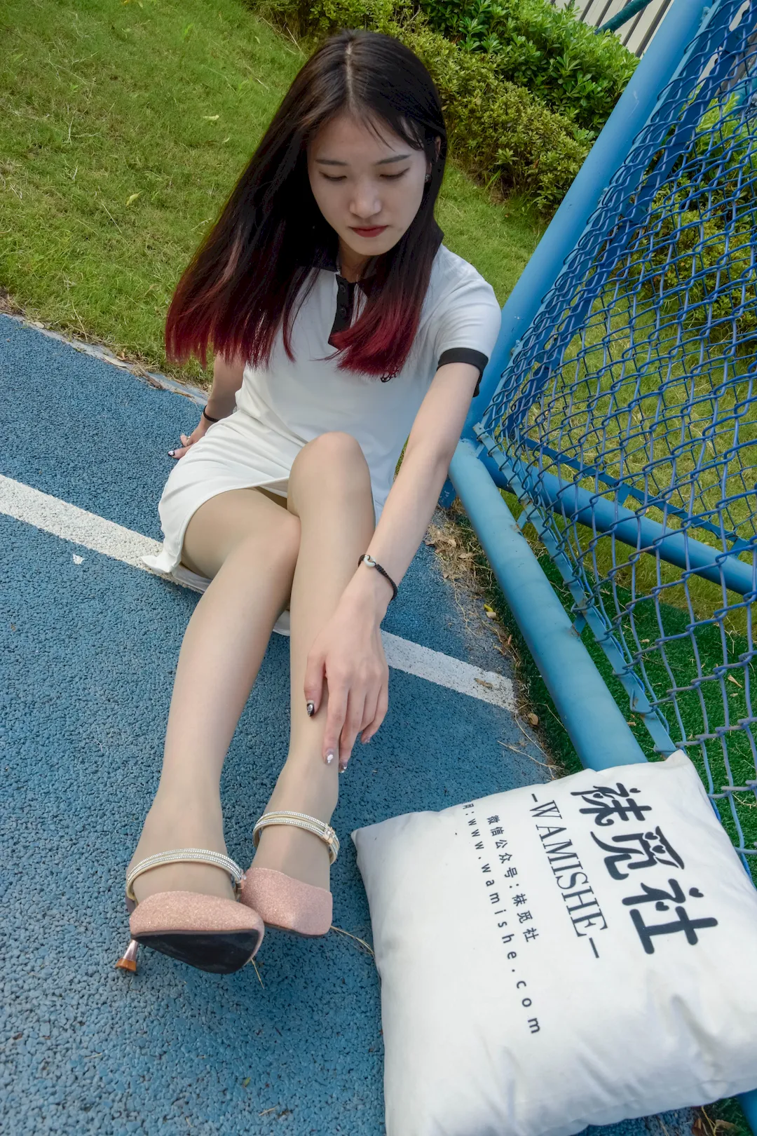袜觅社 NO.026 奶茶[89P/1V/8.99GB]插图2