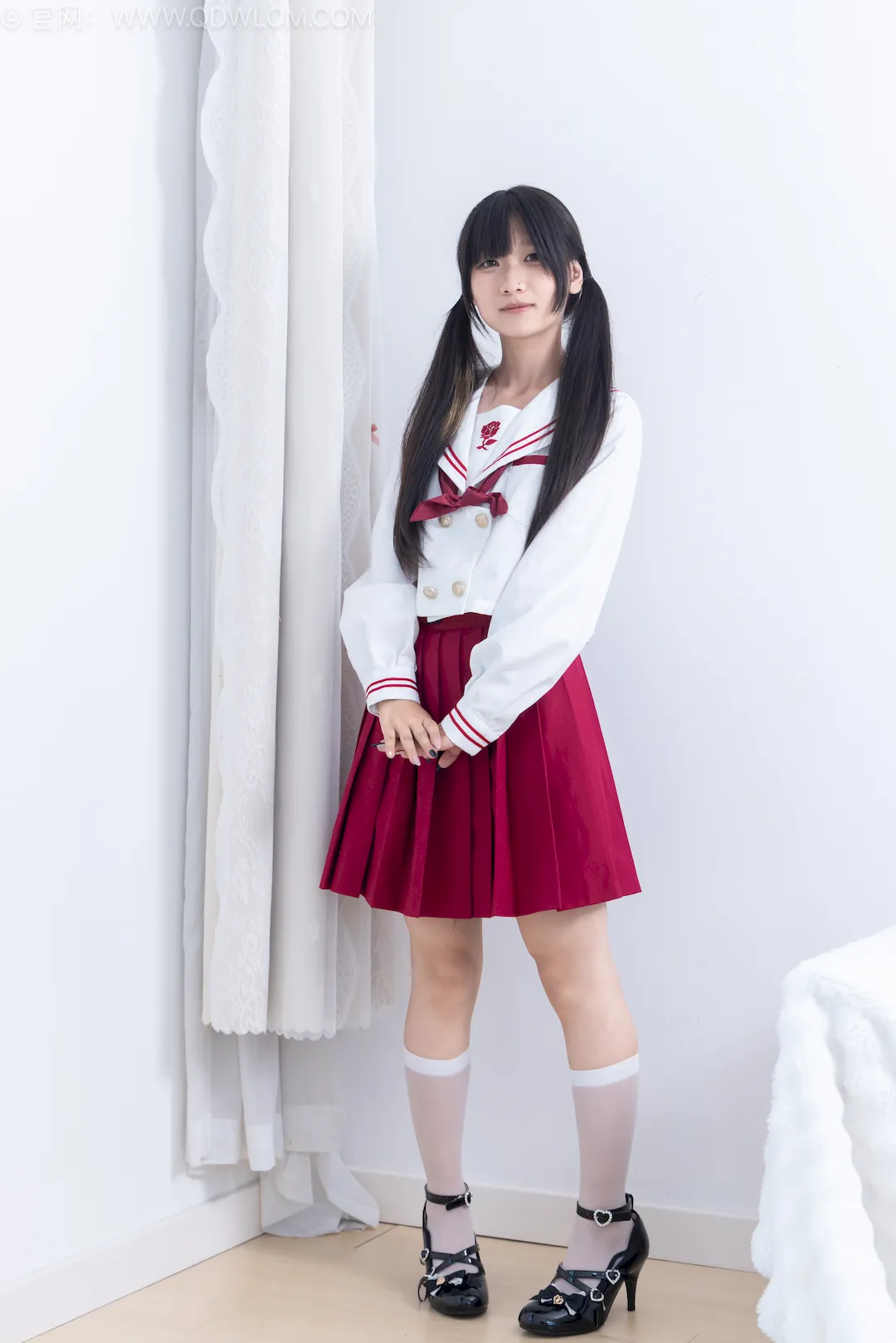 勿恋传媒 NO.2799 小怜-高跟鞋、薄白丝小腿袜、裸足、jk至服[170P/1V/3.89GB]插图2