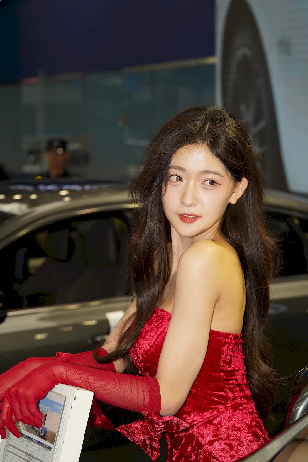 精选街拍作品 NO.7284 亮眼红裙任绵绵[362P/576MB]插图2