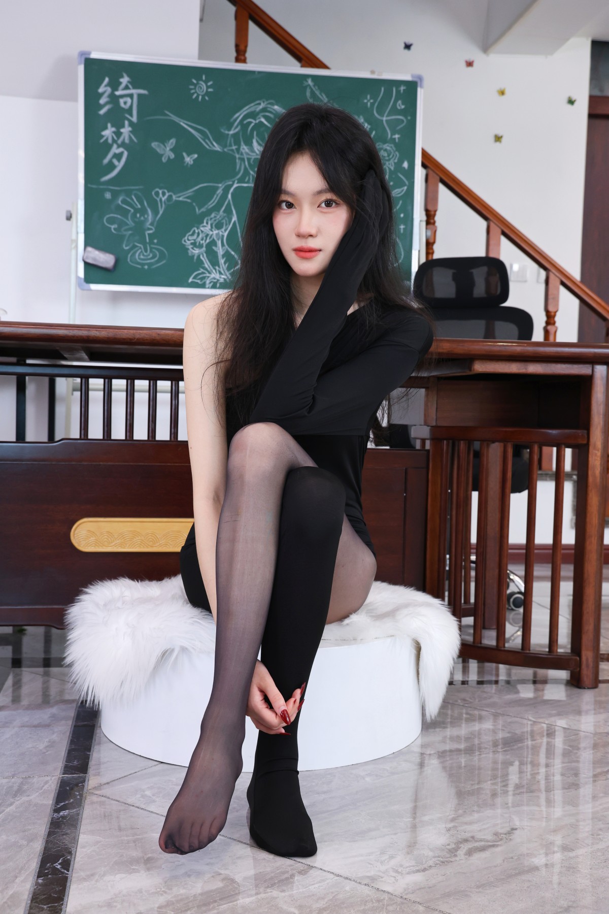 绮梦摄影724期：小艺-所有版本 [416P/2V/13.60GB]插图1