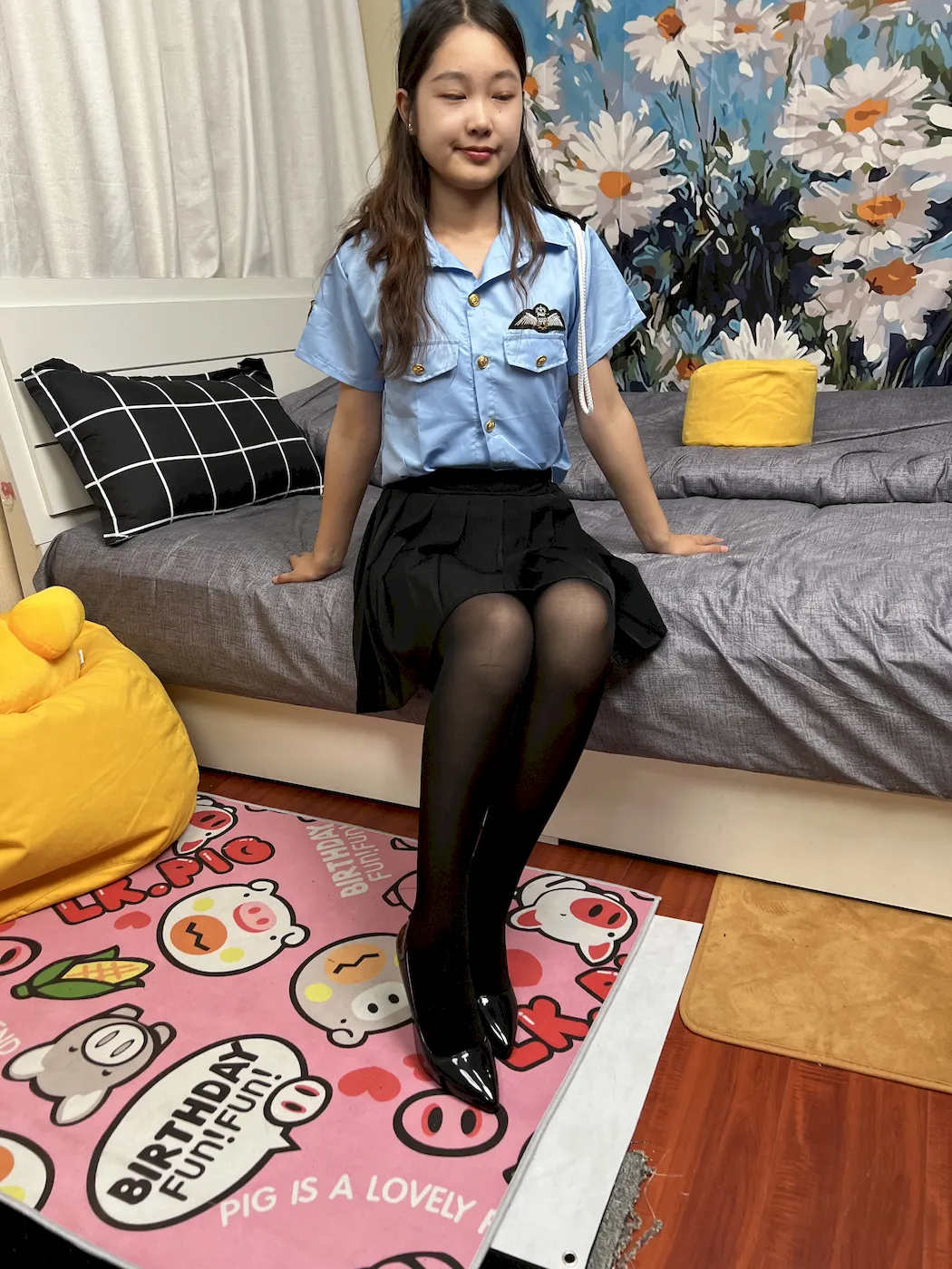 三禾摄影 NO.087 琪琪至服黑丝高跟[179P/1V/1.43GB]插图1