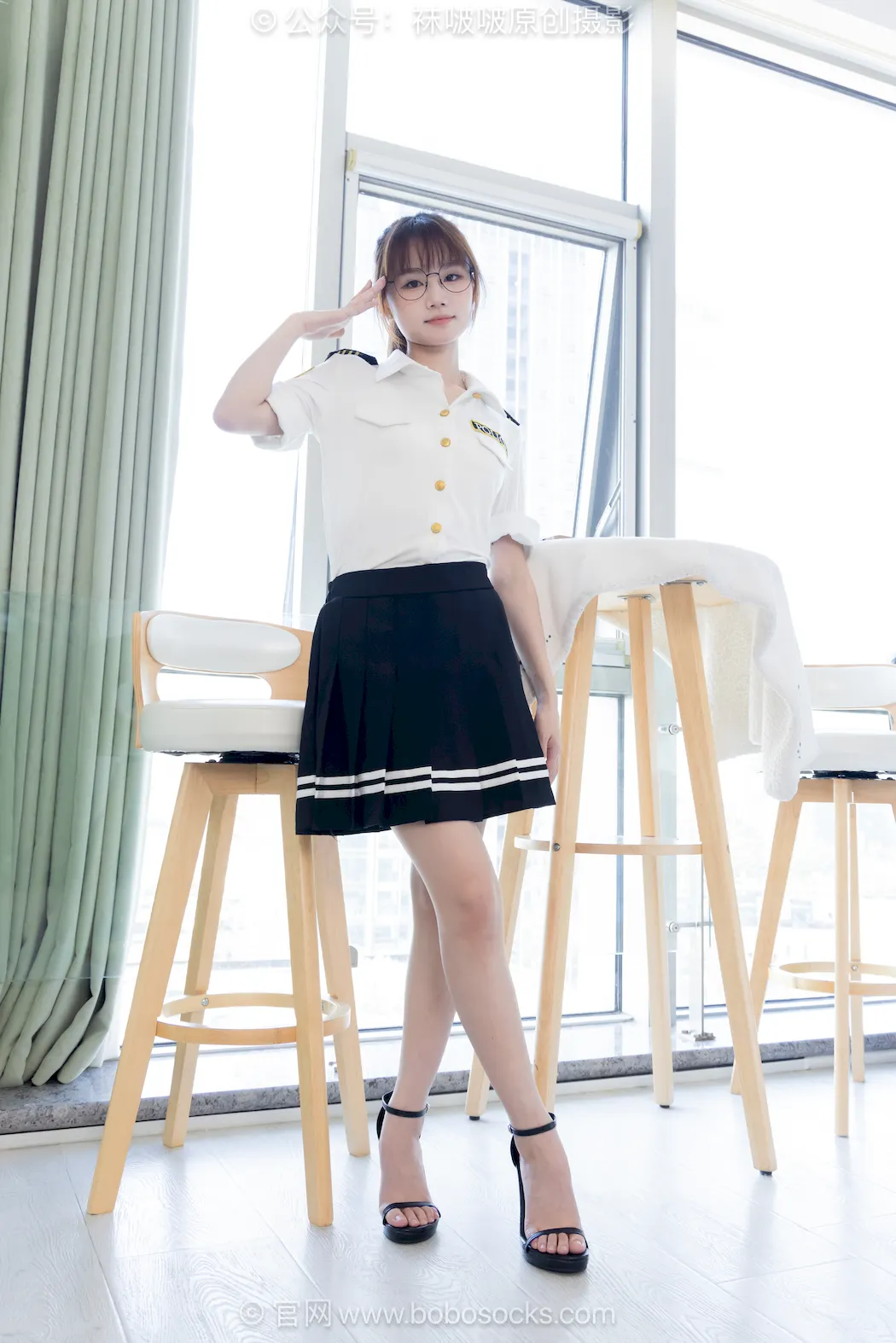 [BoBoSocks袜啵啵]NO.768 甜甜圈-高跟凉鞋、薄肉丝、裸足[209P/1V/6.42GB]插图1
