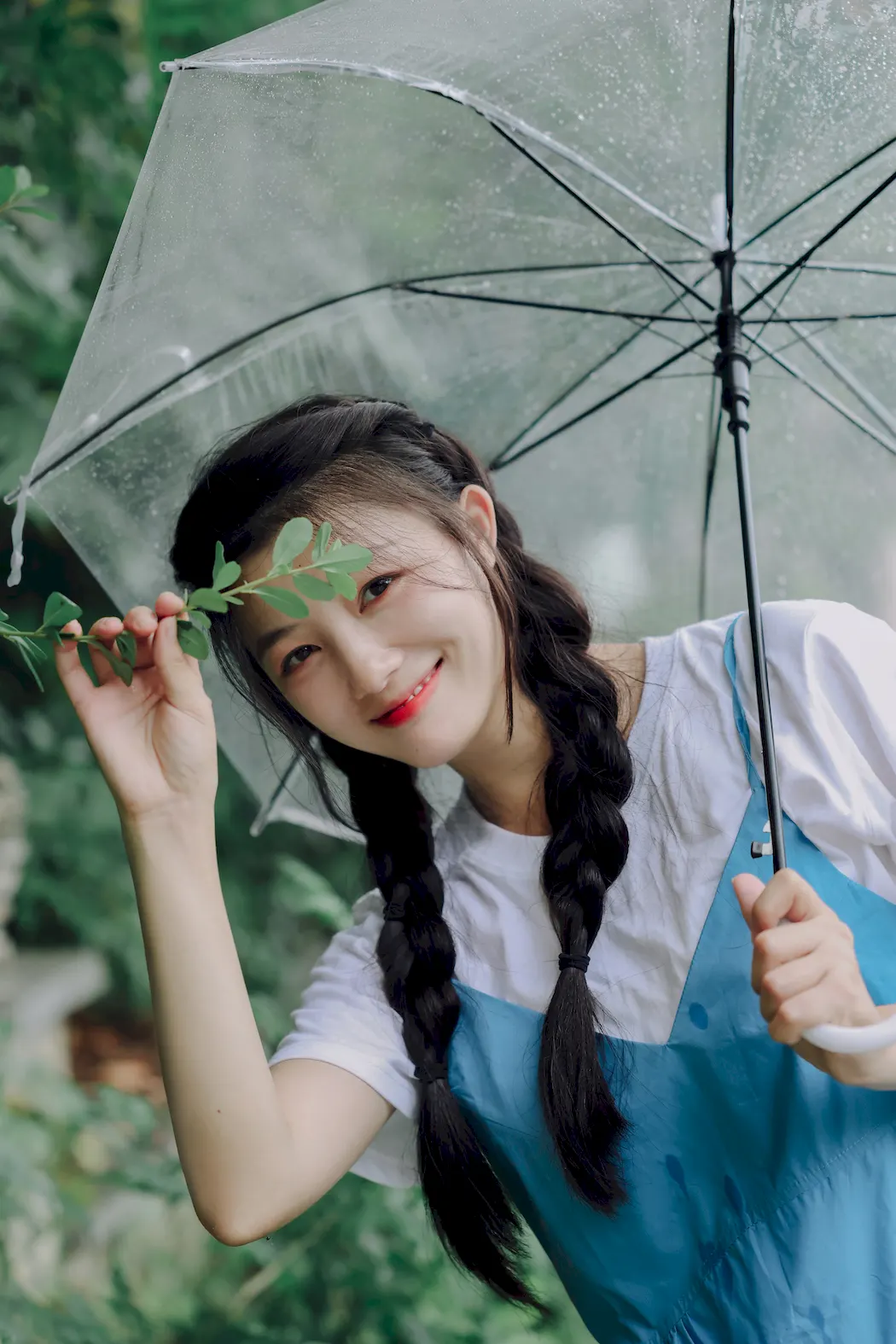 [YITUYU艺图语]2023.09.03 雨后漫步 黎美汐[24+1P/187MB]插图3