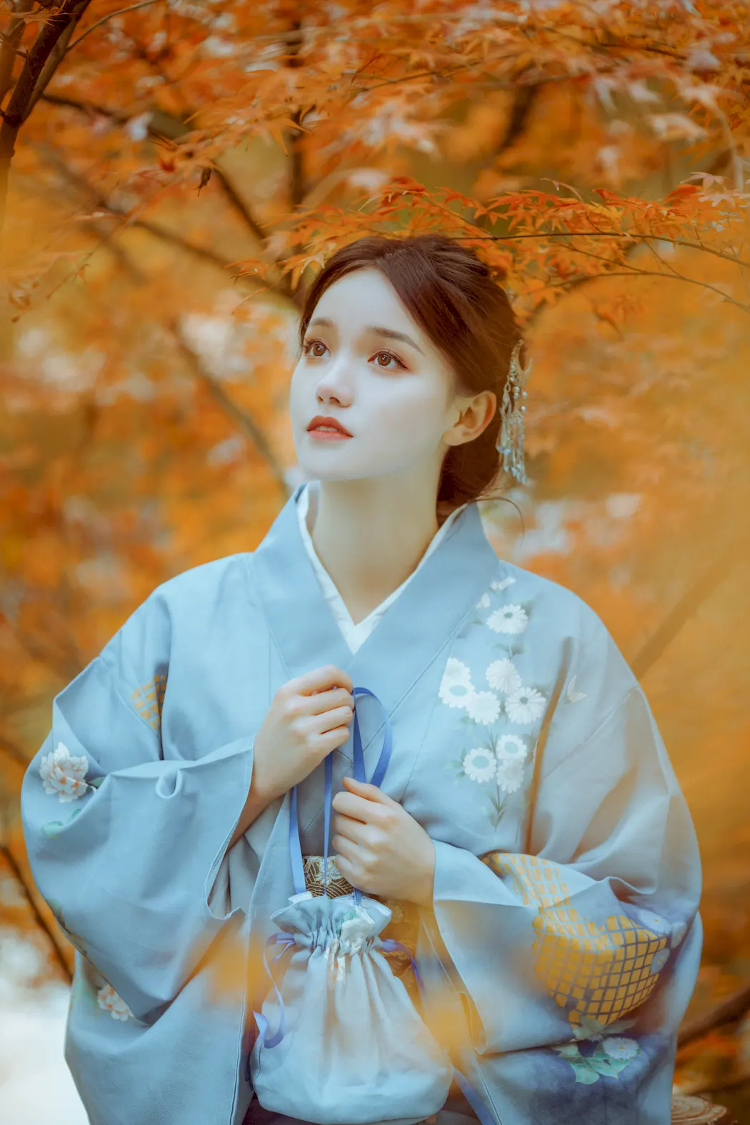 [YITUYU艺图语]2023.09.02 深秋赏味 抱走柒柒[20+1P/88MB]插图1