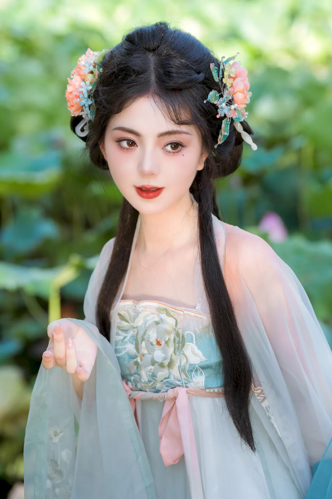 [YITUYU艺图语]2023.09.10 芙蕖 千雪呀[29+1P/148MB]插图3