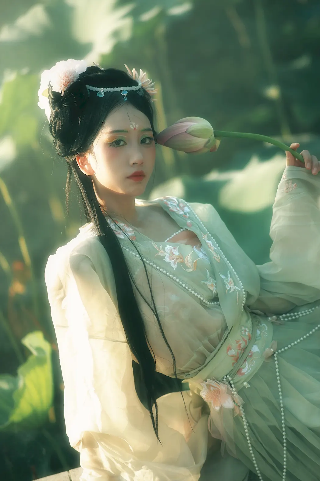 [YITUYU艺图语]2023.09.06 荷花妖 筱晴[22+1P/106MB]插图1