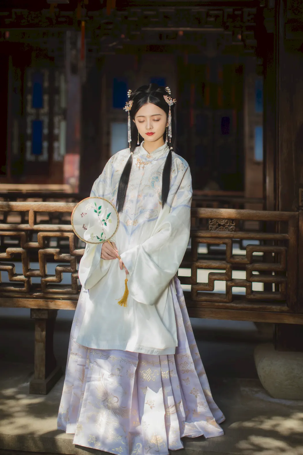 [YITUYU艺图语]2023.09.20 游园 阿时Ashi_[20+1P/270MB]插图2
