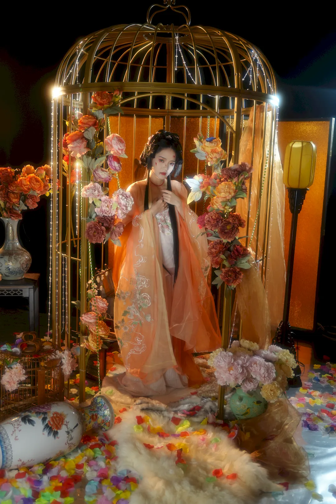 [YITUYU艺图语]2023.09.08 繁华之下 南栀[21+1P/392MB]插图2