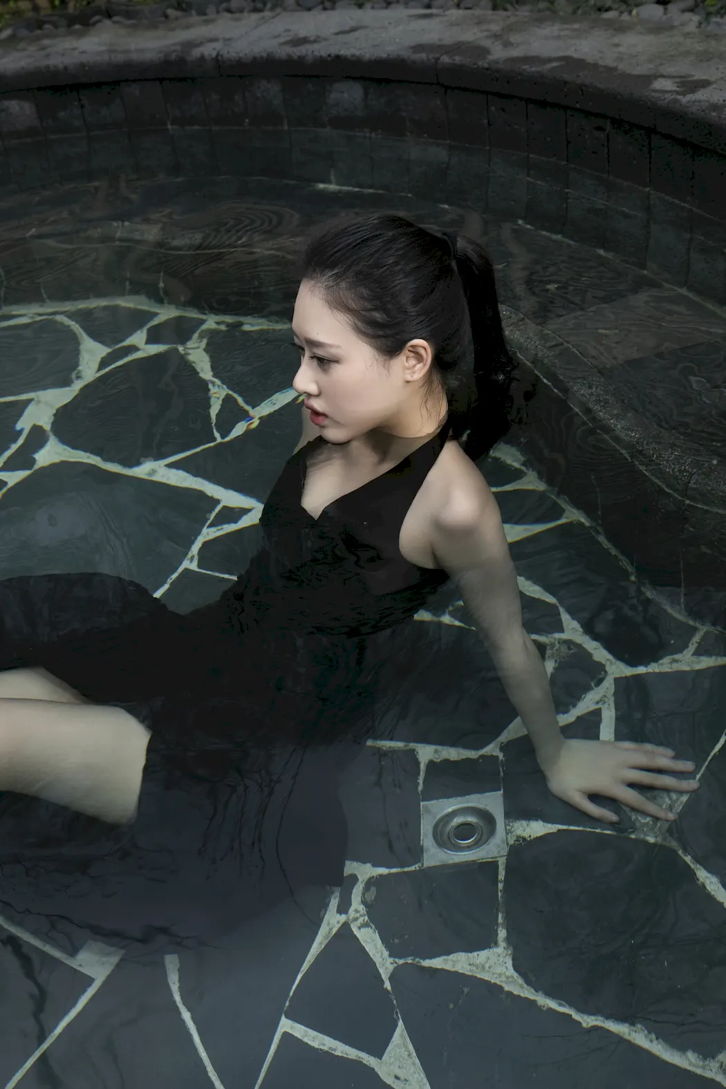 [YITUYU艺图语]2023.09.06 温泉 Chenaling_CL[25+1P/250MB]插图1