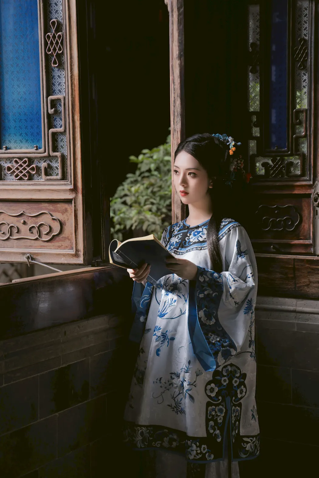 [YITUYU艺图语]2023.09.14 忆往昔 千雪呀[34+1P/186MB]插图