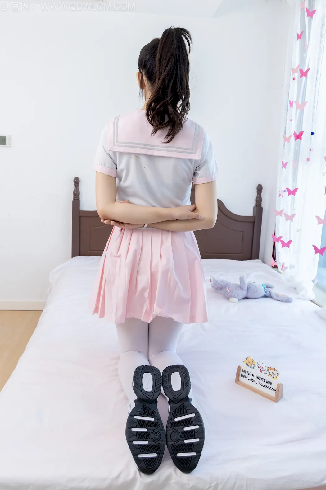 勿恋传媒 NO.2810 小泽-运动鞋、厚白丝、jk至服[168P/1V/4.40GB]插图3