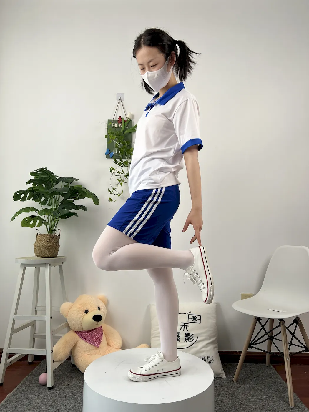 三禾摄影 NO.090 校服 白丝 帆布鞋[366P/1V/1.28GB]插图3