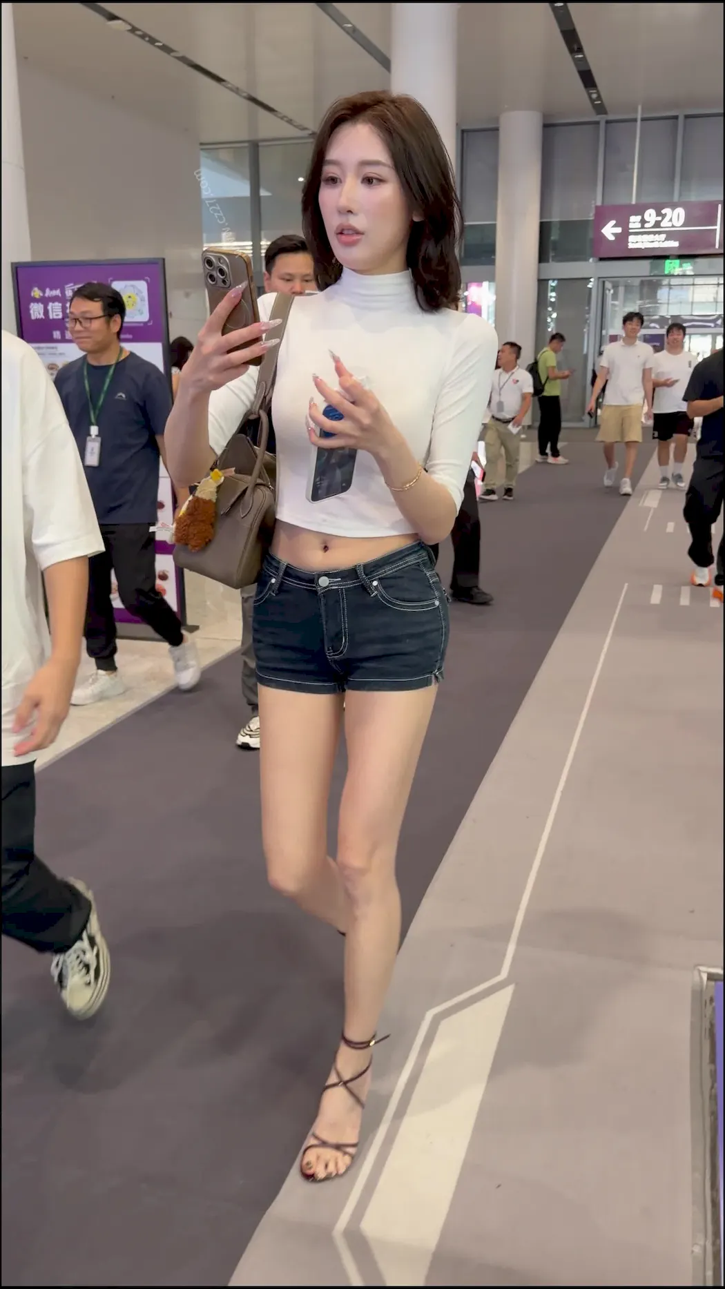 橙子摄影 NO.0234 – 迷人大长腿[2V/6.54GB]插图1