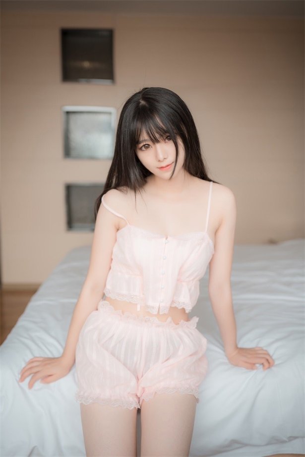 风之领域精品写真@No.101 粉色姓感睡衣 [45P/181MB]