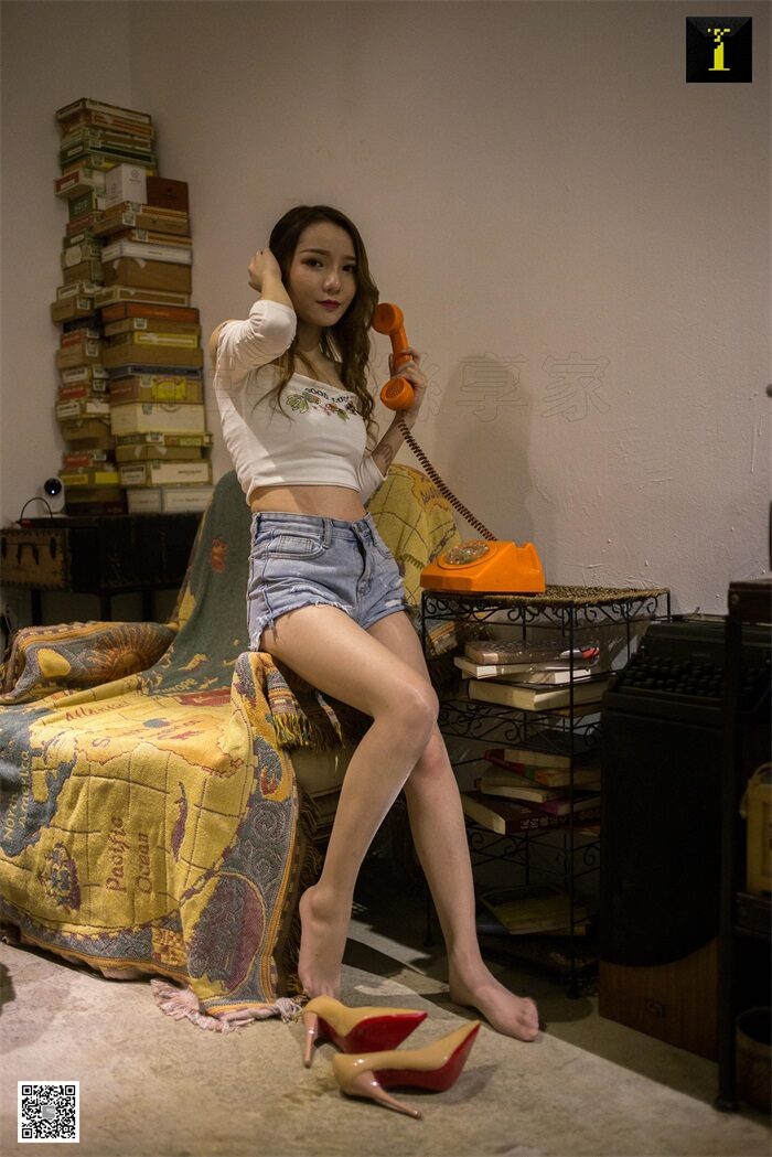 [IESS异思趣向] 2019.09.16 丝享家572：熙熙《混血气质的熙熙》[87P/48MB]