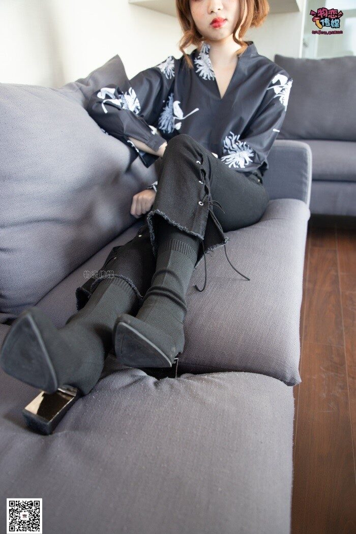 勿恋传媒 No.091 维维-梦幻原宿妆 [119P/1V/960MB]