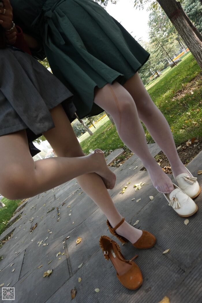 [SIEE丝意] No.012 鱼鱼&茹茹~户外公园小路 [98P/165MB]