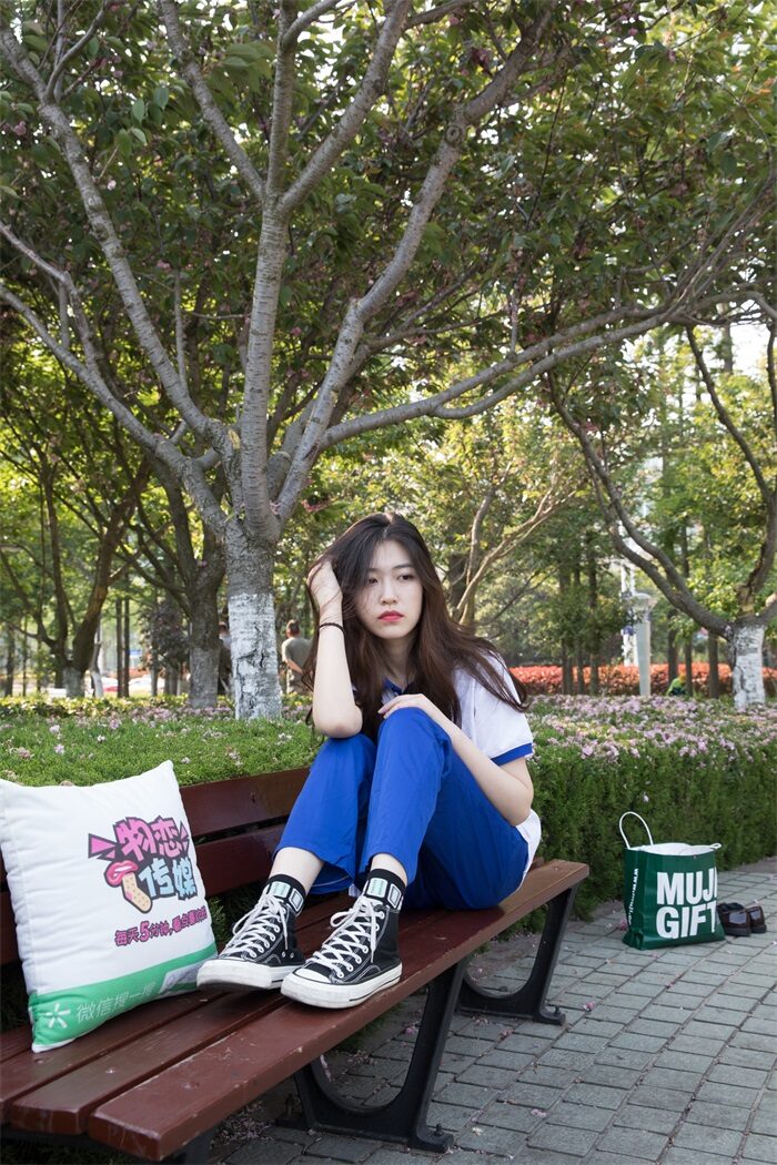 勿恋传媒 No.153 佳琪-夏日里的清新校服风 [155P/1V/4.06G]