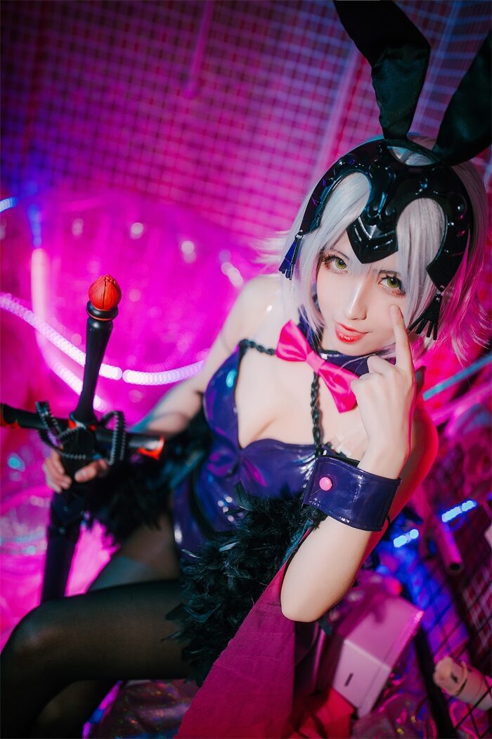 知名动漫Coser@rioko凉凉子 兔女郎 [13P/154MB]