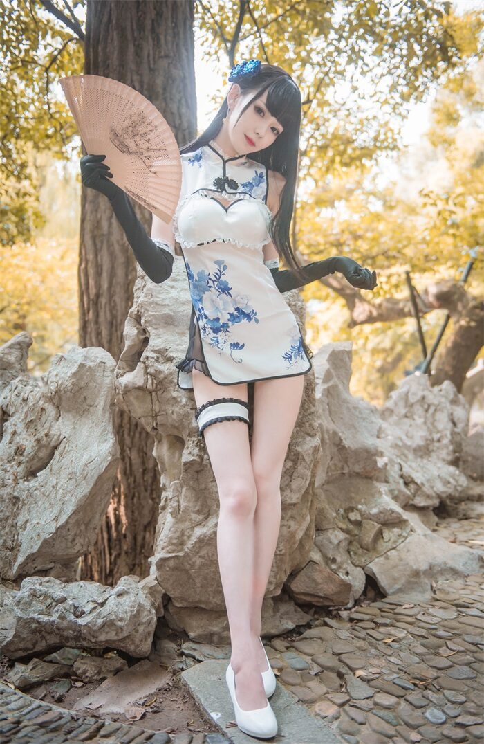 微博红人-动漫博主@你的负卿 瓶儿旗袍 [25P/220MB]