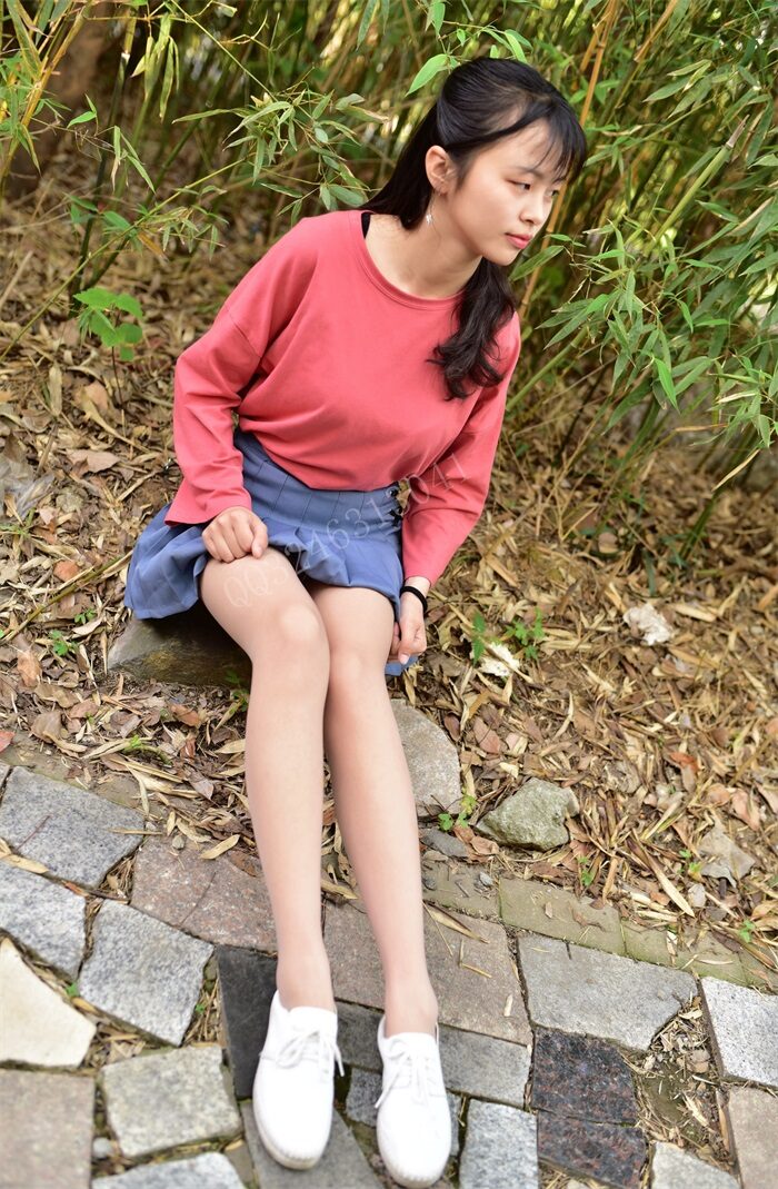 大生模拍 No.035 晶晶-小清新肉丝 [30P/120MB]