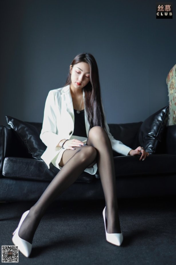 丝慕写真 SM091 天天一元 模特：诗晴《职业白领-至服诗晴》[86P/156MB]