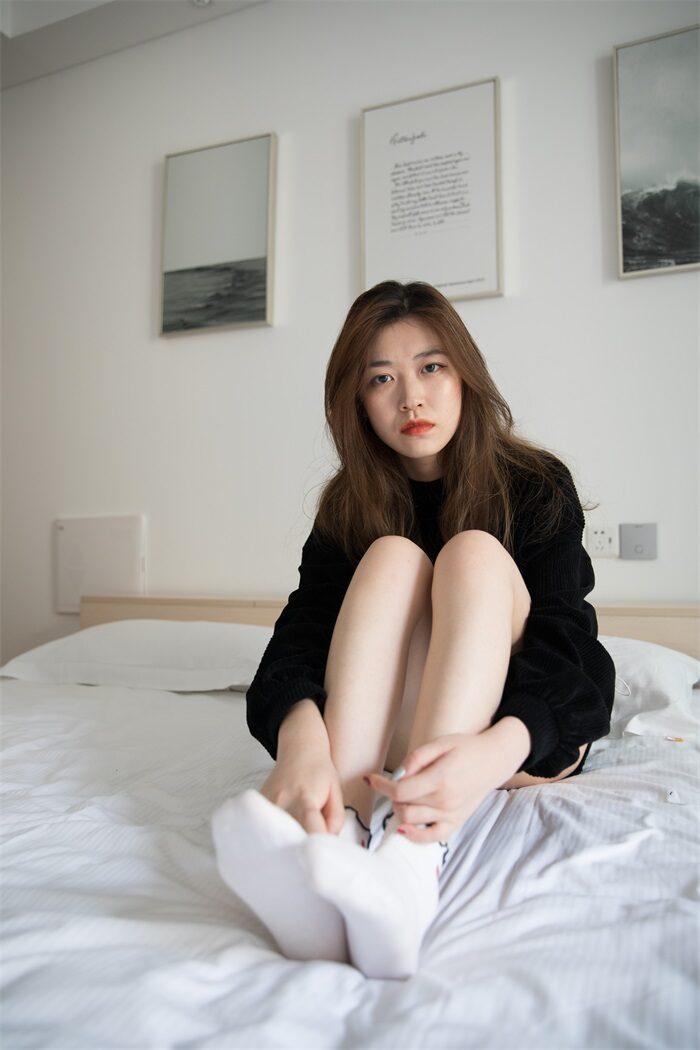 勿恋传媒 No.230 佳琪-一袭青丝绕指柔o [196P/1V/6.03G]