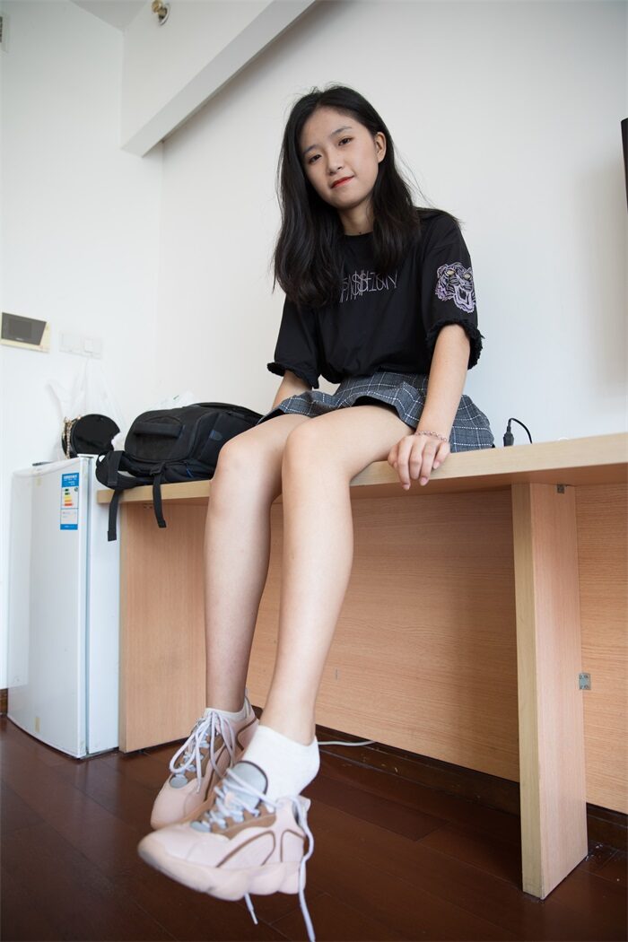 勿恋传媒 No.211 小昭-关于过往的回忆 [247P/1V/5.3G]