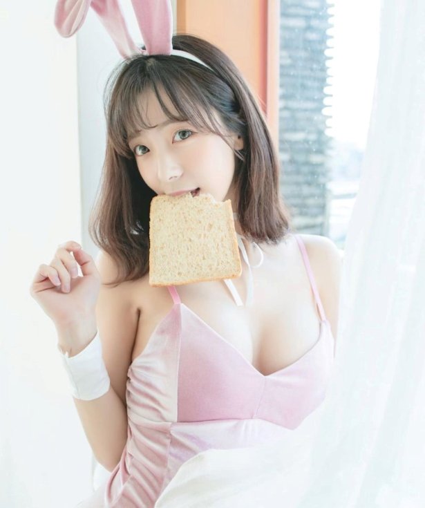 双马尾甜萌韩妹「쏘블리」巨RU视角让人看晕　粉粉「桃色柔惑」可爱又姓感