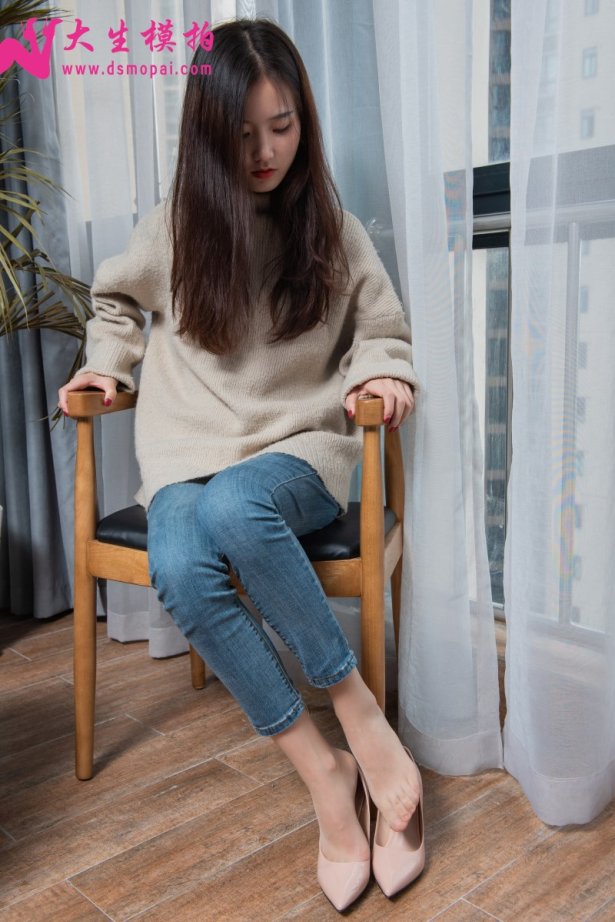 大生模拍 No.158 悠悠裤内有丝 [53P/295MB]