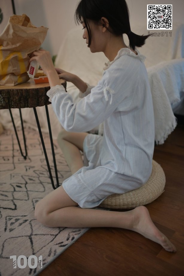 [IESS异思趣向] 一千零一夜 005《网络女主播的私生活1》[99P/67MB]