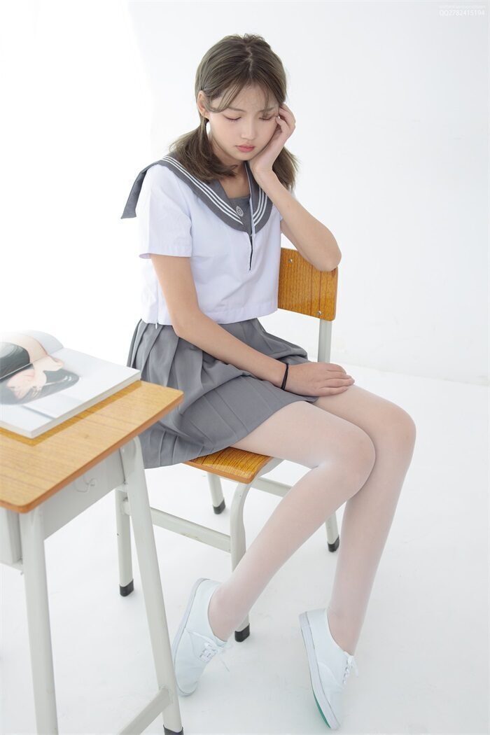 森萝财团写真 JKFUN-039《白丝网鞋合辑》13D白丝 默陌+芝士 [104P/2V/3.44G]