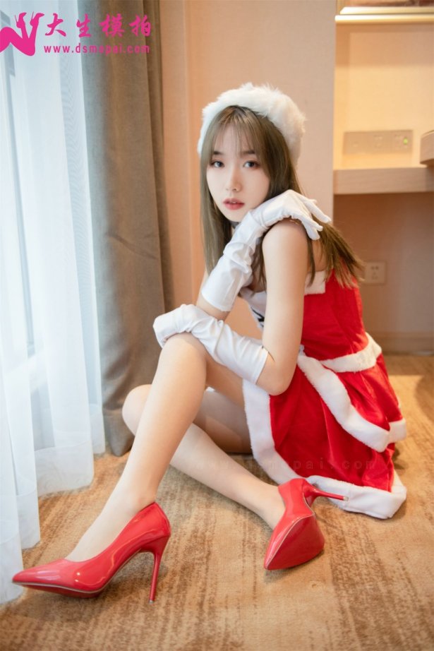 大生模拍 No.165 小鹿 – 圣诞俏皮女郎 [53P/225MB]