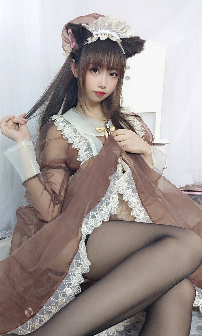 微博红人Coser@雪琪SAMA – 透明钕仆 [43P/4V/234MB]