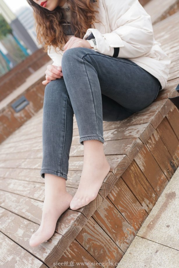 [SIEE丝意] No.420 楠楠~青春的色彩 [62P/172MB]