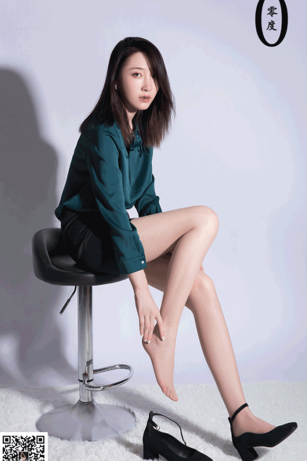 [零度摄影] VOL.17 亚茹 优雅而不失姓感[38P/94MB]