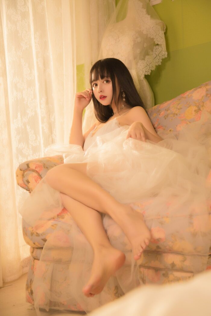 知名动漫博主@黑猫猫OvO -少女写真 [26P/229MB]