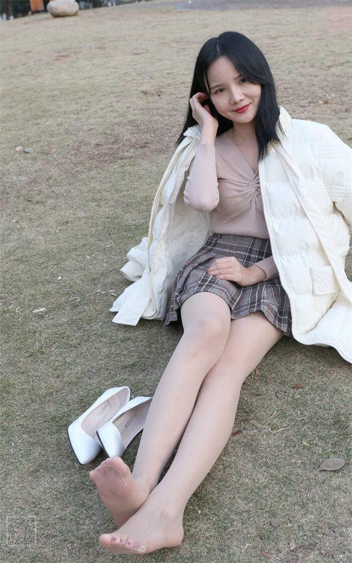 [SiHua思话] SH068 冬天也总有这样恬静的时光 表妹 [98P/2V/1.97G]