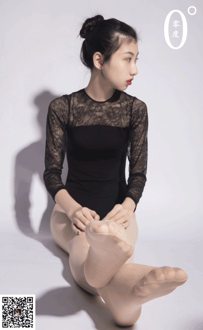 [零度摄影] VOL.06 电影学苑 明明[71P/166MB]