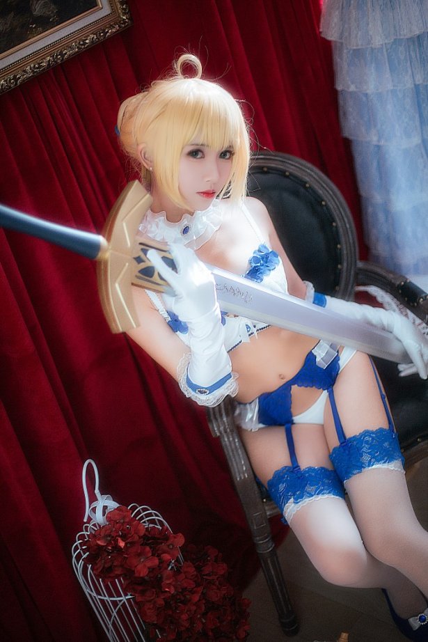 兔玩映画 B 013 户外肉丝旗袍 [41P/68MB]