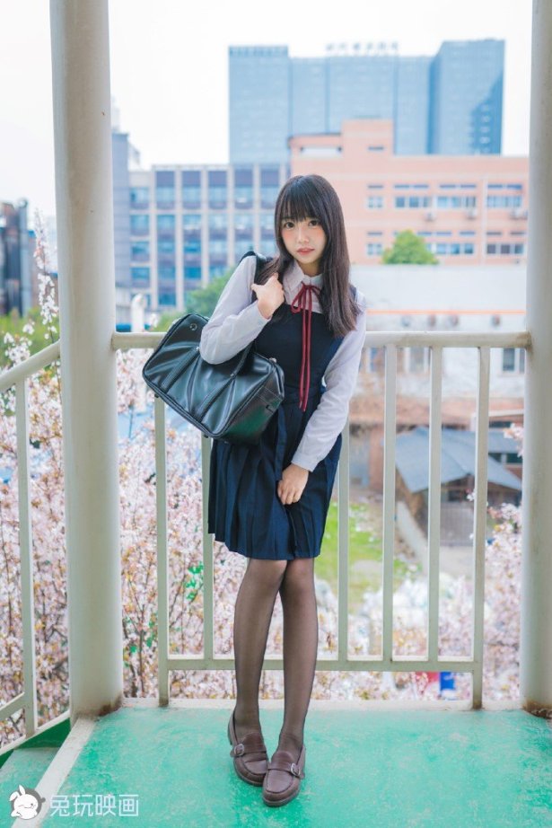 兔玩映画 C 008 一起去春游吧 [37P/194MB]