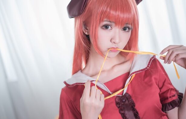 人气动漫Coser@鳗鱼霏儿 – 红发魔女 [20P/135MB]