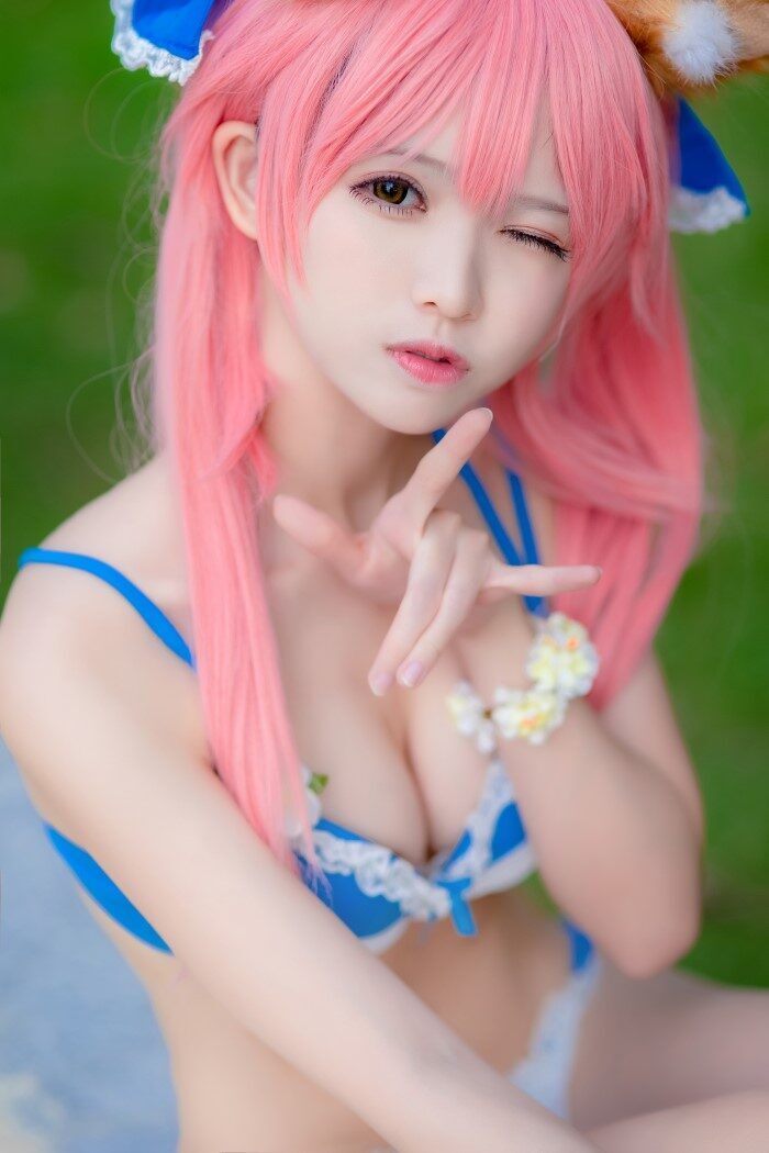 网荭Coser@鳗鱼霏儿 – 泳装 [17P/168MB]