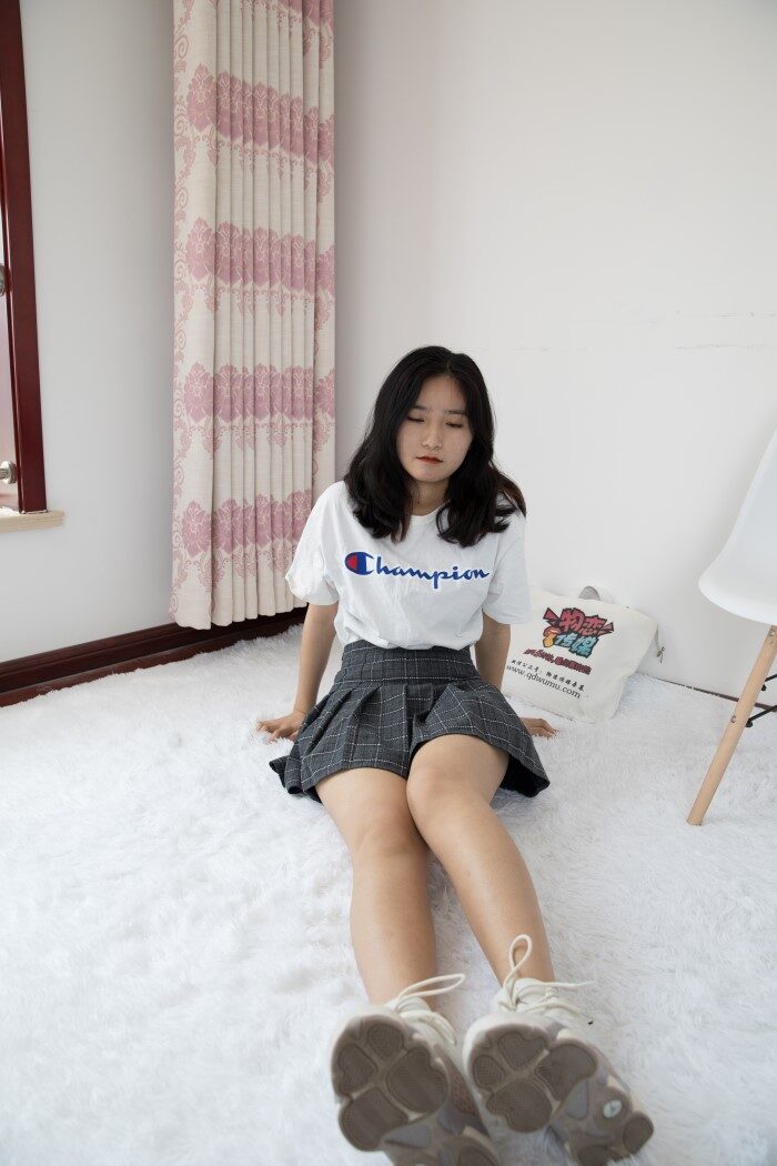 勿恋传媒 No.369：小昭-白色棉花糖 [300P/1V/8.03G]