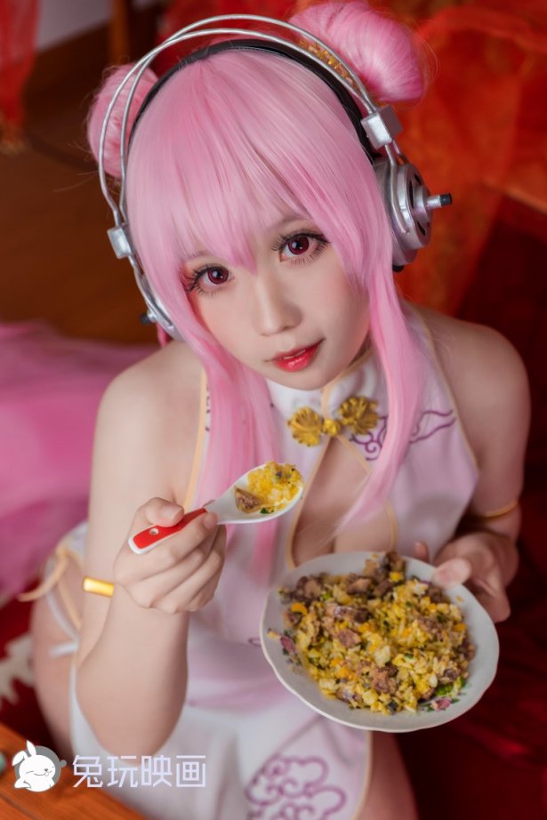 兔玩映画 B 054 又人旗袍 [41P/284MB]