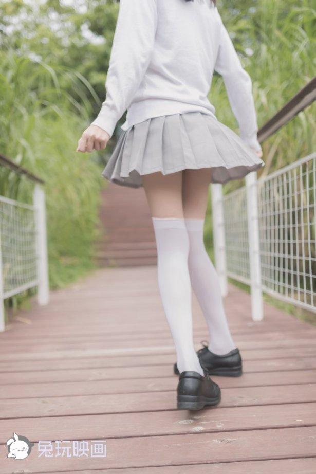 兔玩映画 B 050 白丝天空 [50P/69MB]