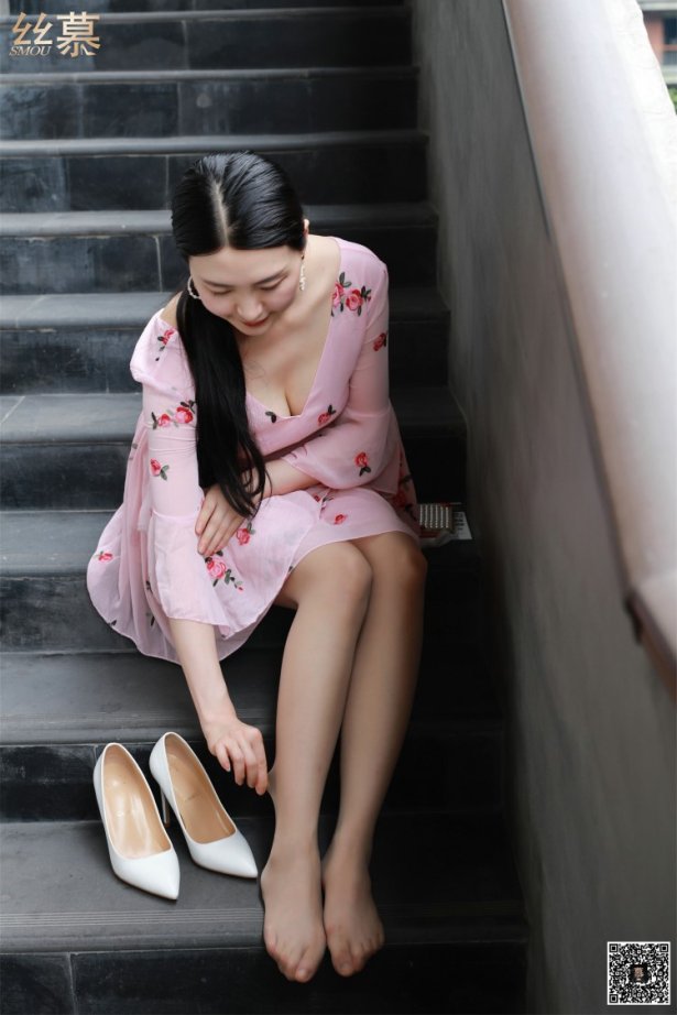 丝慕写真 SM293 天天一元 熙熙《最经典的灰》[67P/205MB]