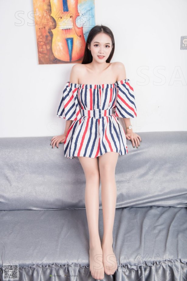 SSA丝社 第048期：女秘书兰兰沙发上的美腿肉丝特写 [99P/128MB]