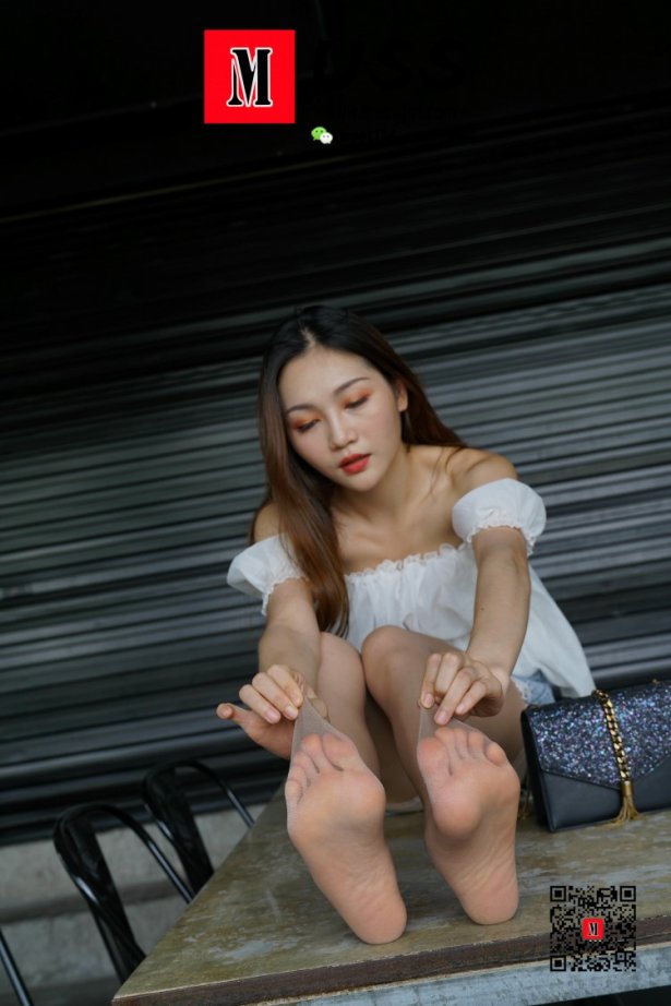 [MussGirl慕丝女郎]NO.014 英语老师Mr.yuanyuan“丝”生活2 [95P/212MB]